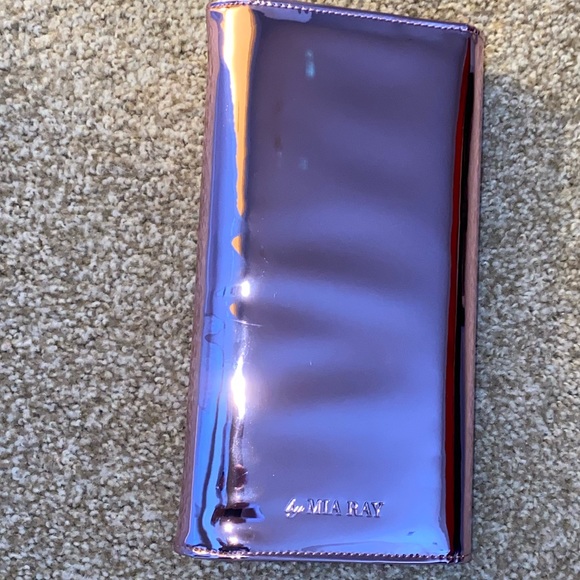 Metallic pink wallet - Picture 2 of 9